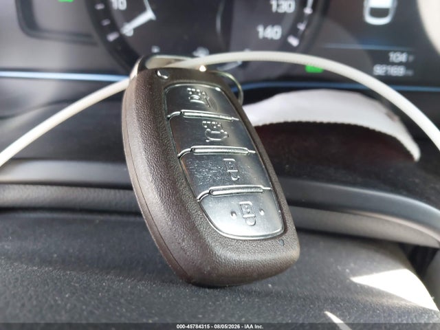 Продажа на аукционе авто 2019 Hyundai Ioniq Hybrid Sel, vin: KMHC75LC0KU134820, номер лота: 45784315