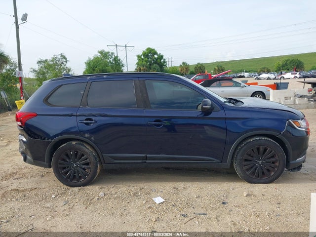 2020 Mitsubishi Outlander Le 2.4/se 2.4/sel 2.4/sp 2.4 მანქანა იყიდება აუქციონზე, vin: JA4AD3A3XLZ036713, აუქციონის ნომერი: 45784317