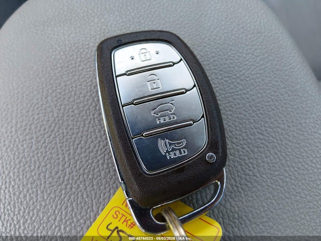 Продажа на аукционе авто 2020 Hyundai Ioniq Hybrid Blue, vin: KMHC65LC3LU231367, номер лота: 45784323