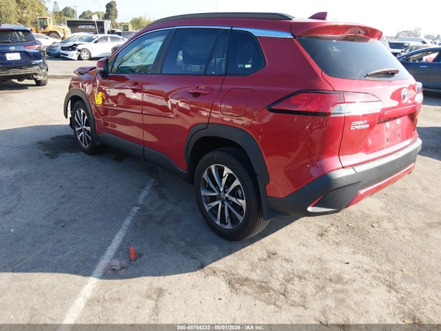 Toyota Corolla Cross Xle 2024 7MUDAAAG1RV089528 Image 3