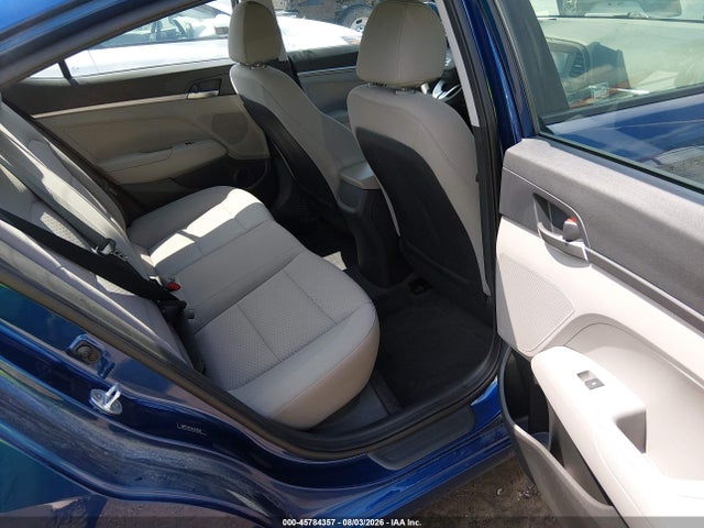 Продажа на аукционе авто 2020 Hyundai Elantra Se, vin: 5NPD74LF5LH618202, номер лота: 45784357