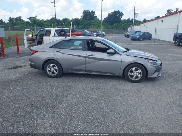 KMHLL4AG5PU543494 Hyundai ELANTRA SE