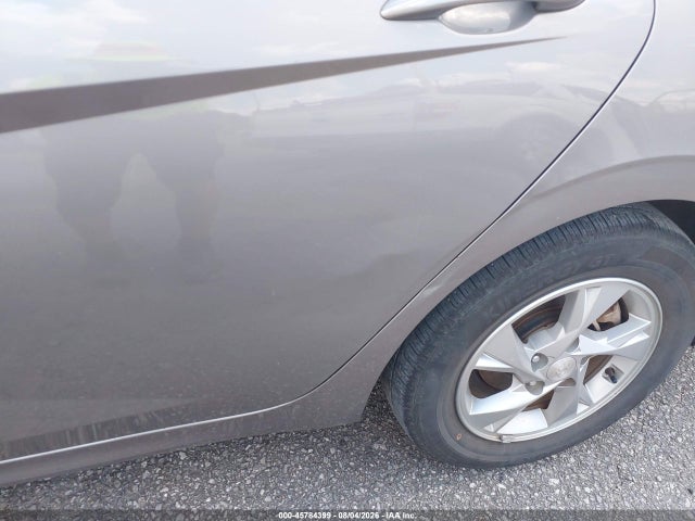 KMHLL4AG5PU543494 Hyundai ELANTRA SE