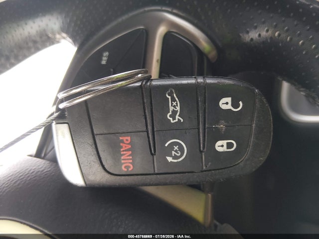 45784469 :رقم المزاد ، 2C3CDZBT7KH660505 vin ، 2019 Dodge Challenger R/t مزاد بيع