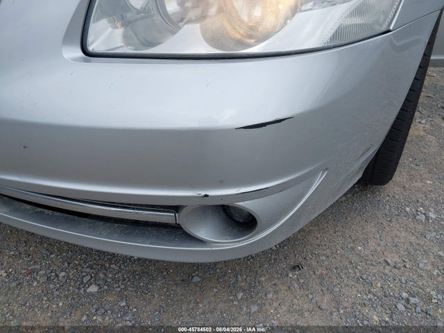 45784502 :رقم المزاد ، 1G4HC5EM3AU131674 vin ، 2010 Buick Lucerne Cxl مزاد بيع