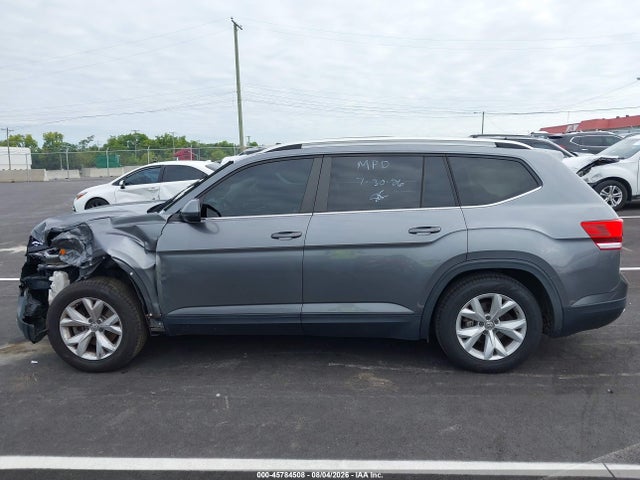 2018 Volkswagen Atlas 3.6l V6 Se მანქანა იყიდება აუქციონზე, vin: 1V2CR2CA5JC525802, აუქციონის ნომერი: 45784508