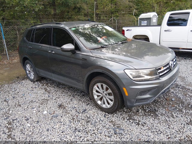 Продажа на аукционе авто 2018 Volkswagen Tiguan 2.0t S, vin: 3VV1B7AX0JM055082, номер лота: 45784526