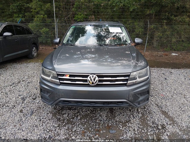 Продажа на аукционе авто 2018 Volkswagen Tiguan 2.0t S, vin: 3VV1B7AX0JM055082, номер лота: 45784526