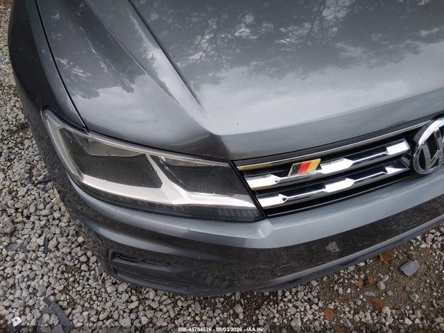 Продажа на аукционе авто 2018 Volkswagen Tiguan 2.0t S, vin: 3VV1B7AX0JM055082, номер лота: 45784526