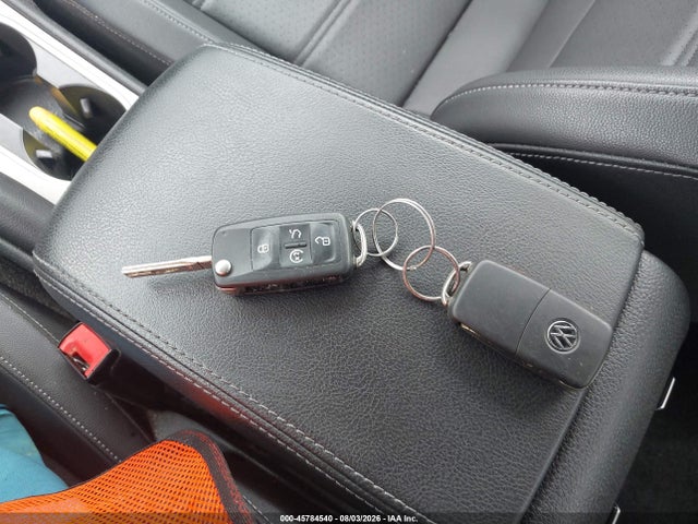 1VWWA7A30LC002081 Volkswagen Passat 2.0t Se