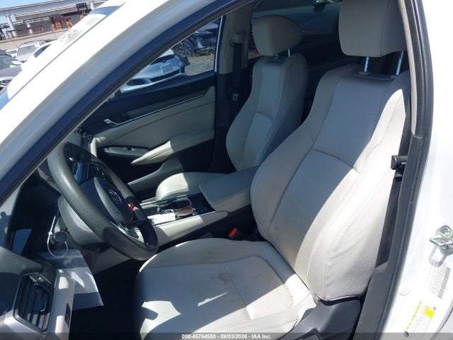1HGCV1F18JA256114 Honda ACCORD LX