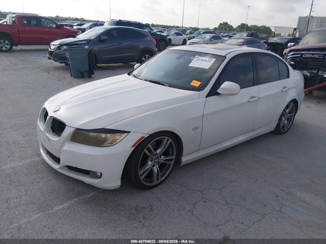 2011 Bmw 328i მანქანა იყიდება აუქციონზე, vin: WBAPH7G57BNN04209, აუქციონის ნომერი: 45784622
