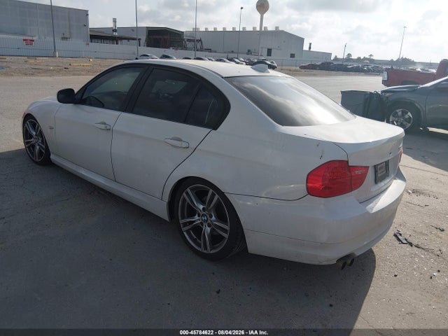 2011 Bmw 328i მანქანა იყიდება აუქციონზე, vin: WBAPH7G57BNN04209, აუქციონის ნომერი: 45784622