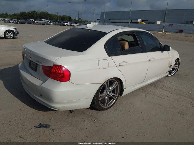 2011 Bmw 328i მანქანა იყიდება აუქციონზე, vin: WBAPH7G57BNN04209, აუქციონის ნომერი: 45784622