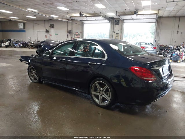 45784652 :رقم المزاد ، 55SWF4KB1HU199733 vin ، 2017 Mercedes-benz C 300 Sport 4matic مزاد بيع