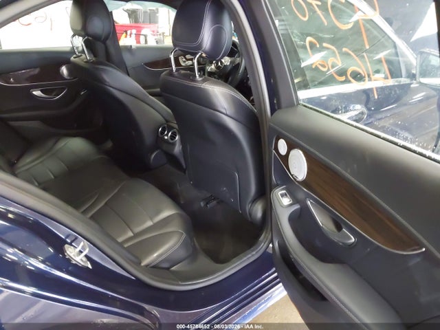 45784652 :رقم المزاد ، 55SWF4KB1HU199733 vin ، 2017 Mercedes-benz C 300 Sport 4matic مزاد بيع