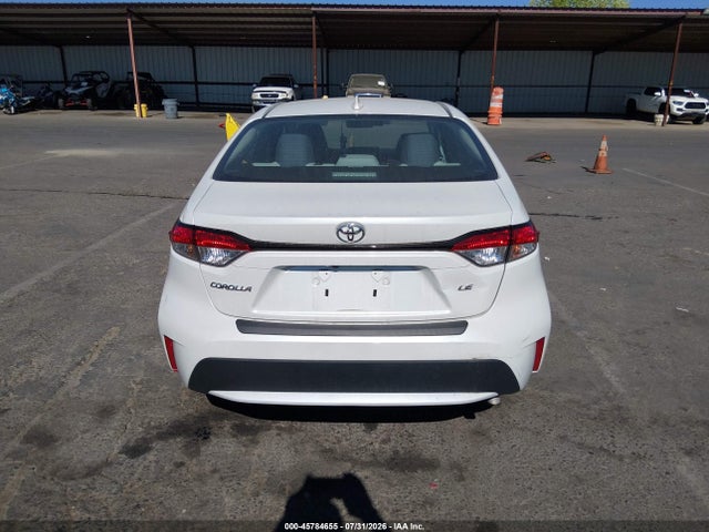 Продажа на аукционе авто 2022 Toyota Corolla Le, vin: 5YFEPMAE0NP362135, номер лота: 45784655