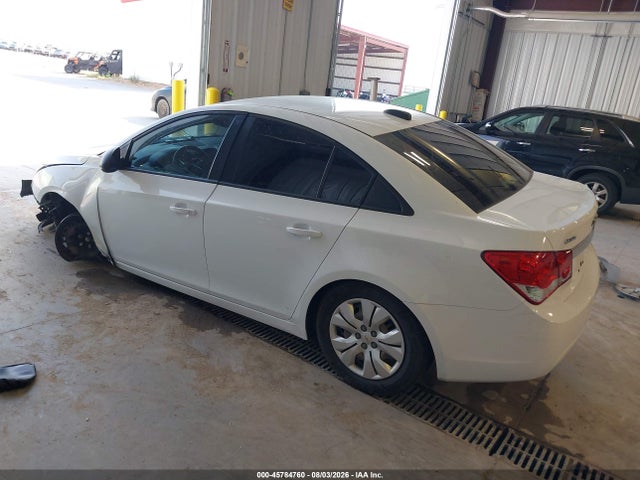1G1PA5SH2F7278502 Chevrolet Cruze Ls Auto