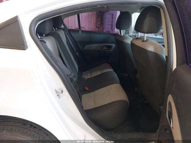 1G1PA5SH2F7278502 Chevrolet Cruze Ls Auto