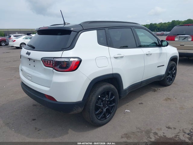 2024 Jeep Compass Latitude 4x4 მანქანა იყიდება აუქციონზე, vin: 3C4NJDBN2RT167818, აუქციონის ნომერი: 45784768