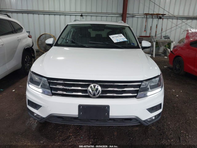 2018 Volkswagen Tiguan 2.0t Se/2.0t Sel მანქანა იყიდება აუქციონზე, vin: 3VV2B7AX3JM086590, აუქციონის ნომერი: 45784788