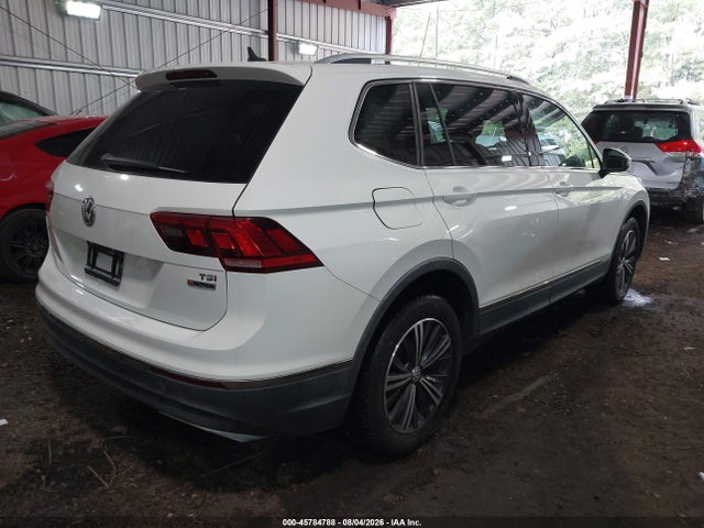 2018 Volkswagen Tiguan 2.0t Se/2.0t Sel მანქანა იყიდება აუქციონზე, vin: 3VV2B7AX3JM086590, აუქციონის ნომერი: 45784788