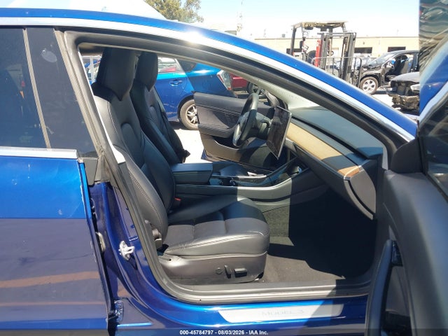 Продаж на аукціоні авто 2020 Tesla Model 3 Standard Range Plus Rear-wheel Drive/standard Range Rear-wheel Drive, vin: 5YJ3E1EA1LF706678, номер лоту: 45784797