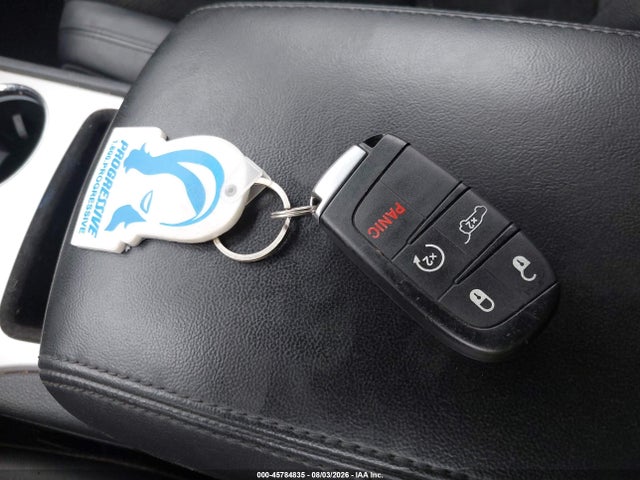 45784835 :رقم المزاد ، 1C4RJFAG1FC230012 vin ، 2015 Jeep Grand Cherokee Altitude مزاد بيع