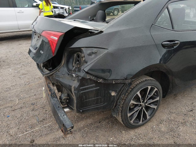 Toyota COROLLA SE 2017 5YFBURHE5HP707484 Image 18