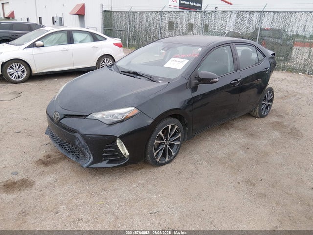 Toyota COROLLA SE 2017 5YFBURHE5HP707484 Image 2