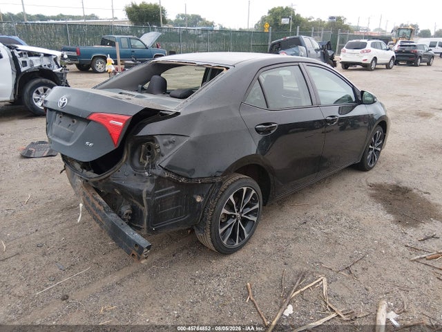 Toyota COROLLA SE 2017 5YFBURHE5HP707484 Image 4