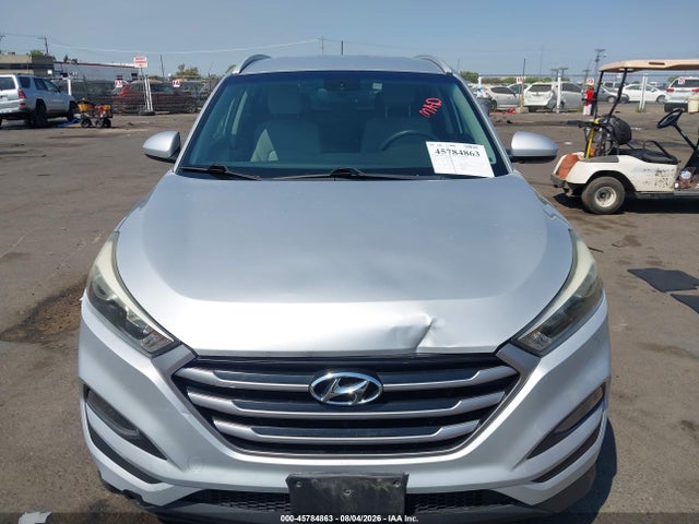 Hyundai TUCSON SE 2017 KM8J33A41HU297648 Image 12
