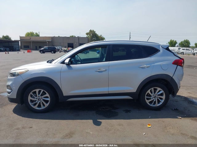 Hyundai TUCSON SE 2017 KM8J33A41HU297648 Image 14