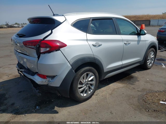 Hyundai TUCSON SE 2017 KM8J33A41HU297648 Image 4
