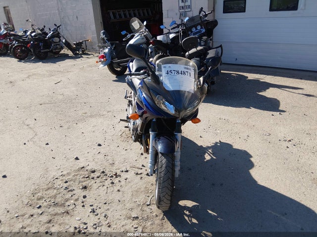 45784871 :رقم المزاد ، JYARJ08E25A004195 vin ، 2005 Yamaha Fz6 S مزاد بيع