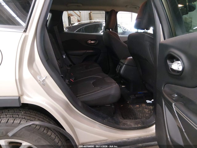 Продаж на аукціоні авто 2015 Jeep Cherokee Latitude, vin: 1C4PJLCBXFW616689, номер лоту: 45784890