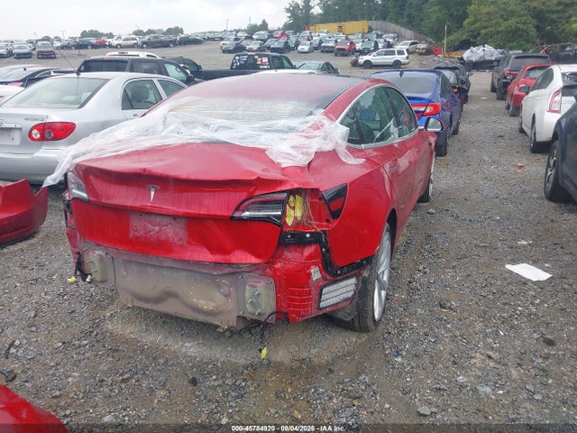 2018 Tesla Model 3 Long Range/mid Range მანქანა იყიდება აუქციონზე, vin: 5YJ3E1EA2JF006231, აუქციონის ნომერი: 45784920