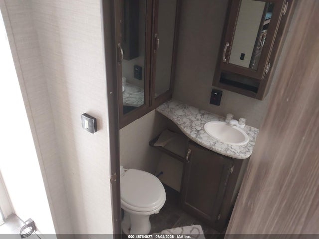 Keystone Bullet 261rbswe 2019 4YDT26129KX432393 Image 18