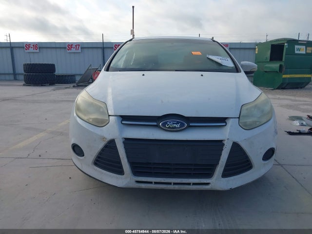 1FADP3F23EL196096 Ford FOCUS SE