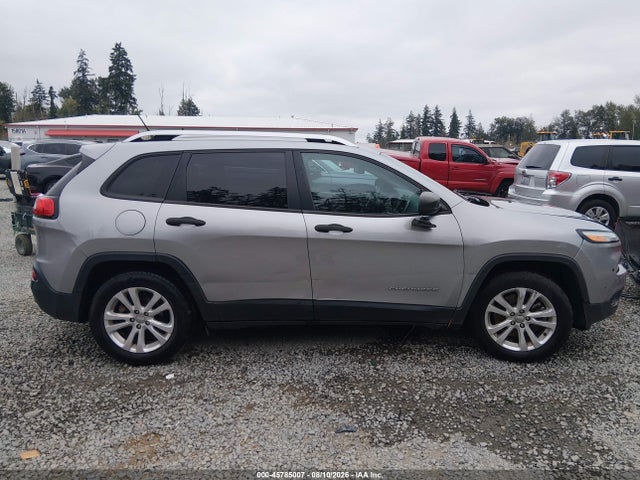 1C4PJLAB0FW689217 Jeep Cherokee Sport