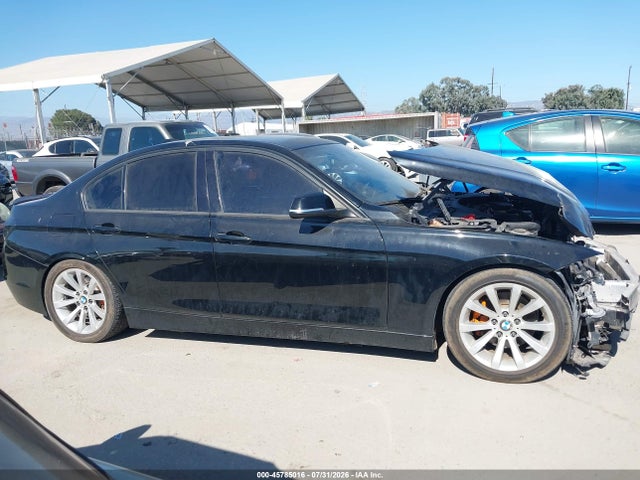 BMW 328I 2016 WBA8E9C54GK647884 Image 13