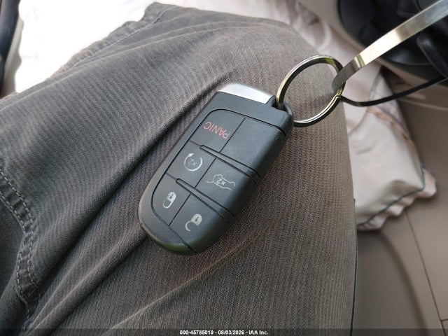 Продаж на аукціоні авто 2018 Jeep Grand Cherokee Limited 4x2, vin: 1C4RJEBG9JC339593, номер лоту: 45785019