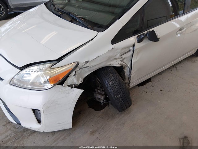 Toyota Prius Two 2015 JTDKN3DU0F1890771 Image 6