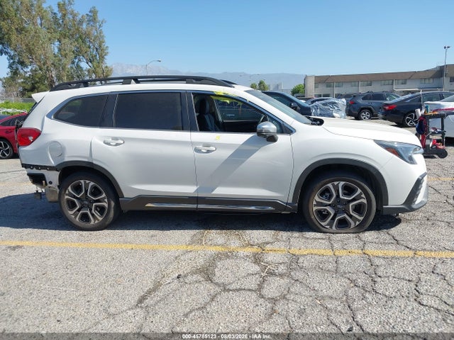 4S4WMAUD6P3448748 Subaru Ascent Limited 7-passenger
