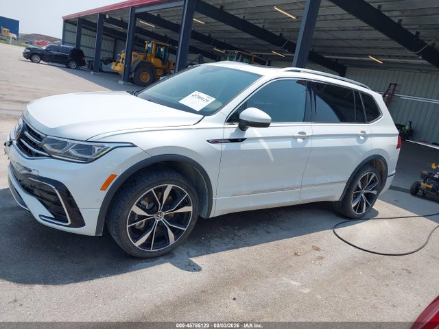 3VV4B7AX9PM047195 Volkswagen Tiguan 2.0t Sel R-line