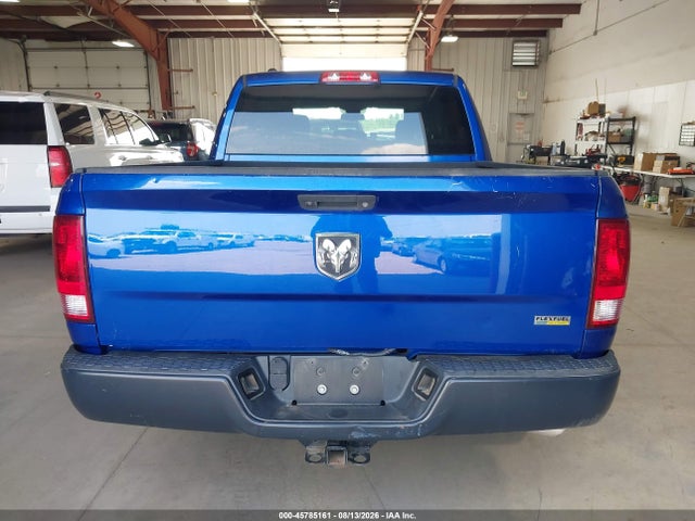 45785161 :رقم المزاد ، 1C6RR6KG4JS250283 vin ، 2018 Ram 1500 Tradesman  4x2 5'7 Box مزاد بيع