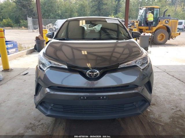 JTNKHMBX2K1027230 Toyota C-HR LE