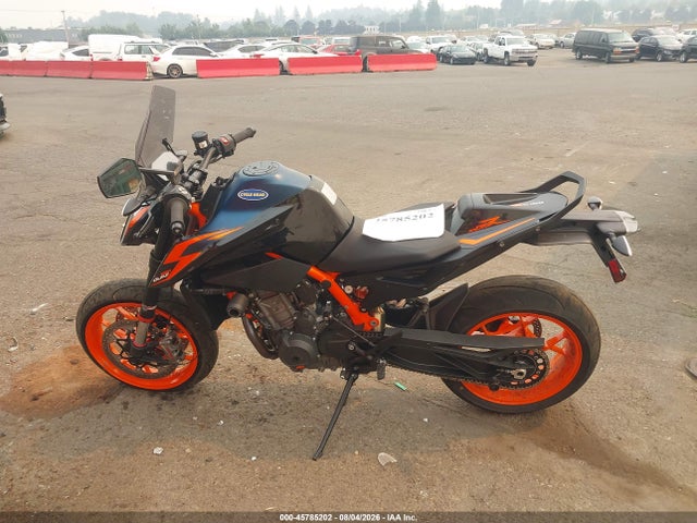 KTM 890 Duke R 2022 VBKTU9402NM840117 Image 14