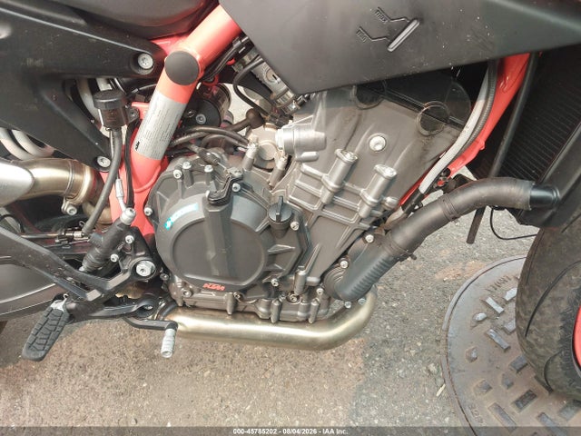 KTM 890 Duke R 2022 VBKTU9402NM840117 Image 8