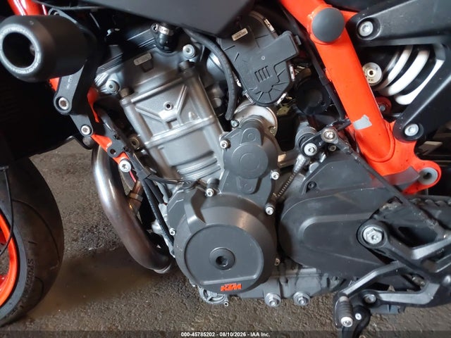 KTM 890 Duke R 2022 VBKTU9402NM840117 Image 9
